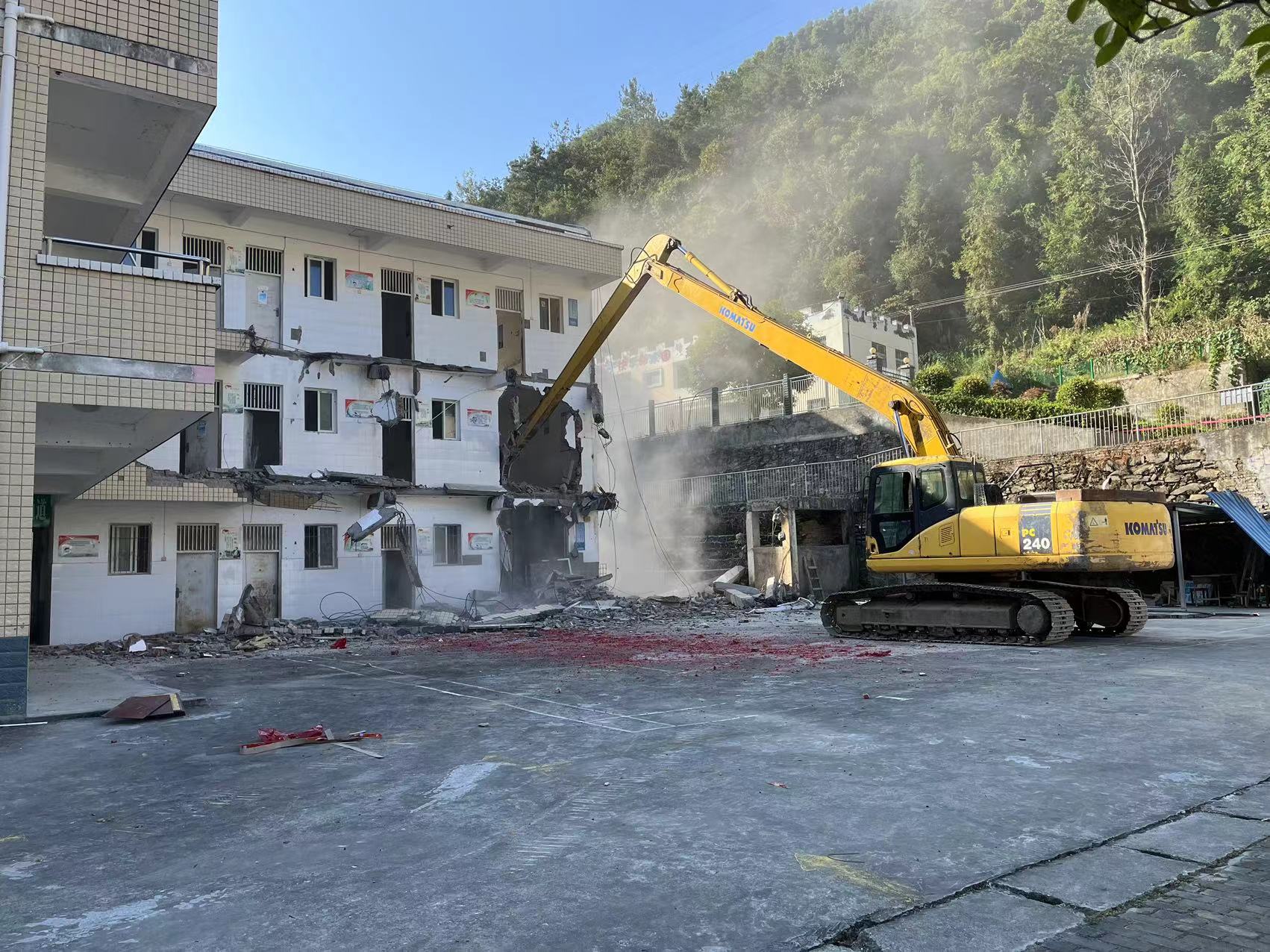 {"id":23,"keyword":"\u6b66\u6c49\u5bb6\u88c5\u62c6\u9664\u7535\u8bdd","prefix":["\u4e13\u4e1a"],"suffix":["\u54ea\u5bb6\u597d?","\u4ef7\u683c","\u5382\u5bb6","\u54ea\u5bb6\u4f18\u60e0?"],"area_id":null,"ignore_areas":[],"created_at":"2026-04-03T07:02:14.000000Z","updated_at":"2026-04-03T07:02:14.000000Z"}